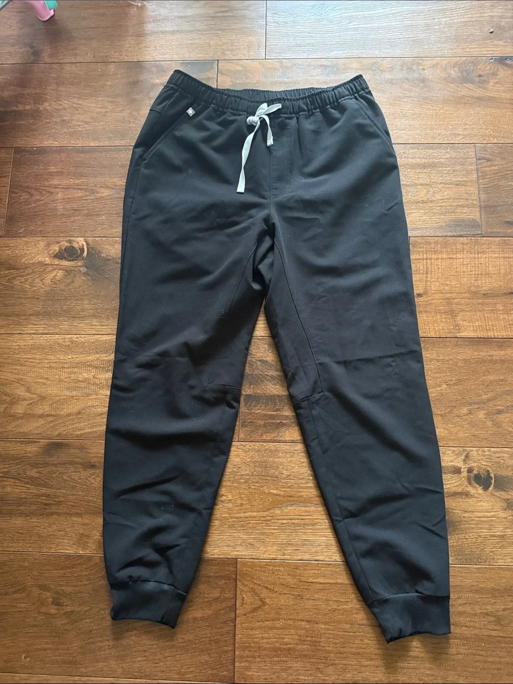 FIGS Tansen Scrub Pants size medium
